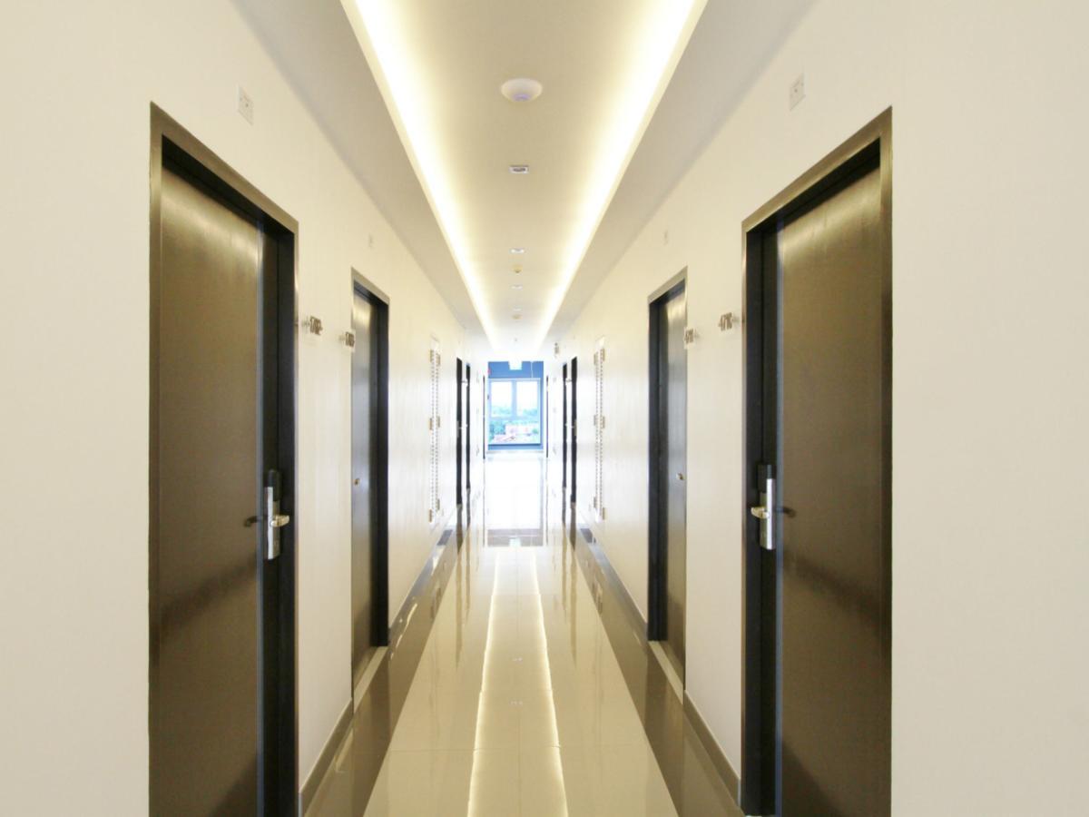 Anna-Nava Pakkret Hotel Nonthaburi Bagian luar foto