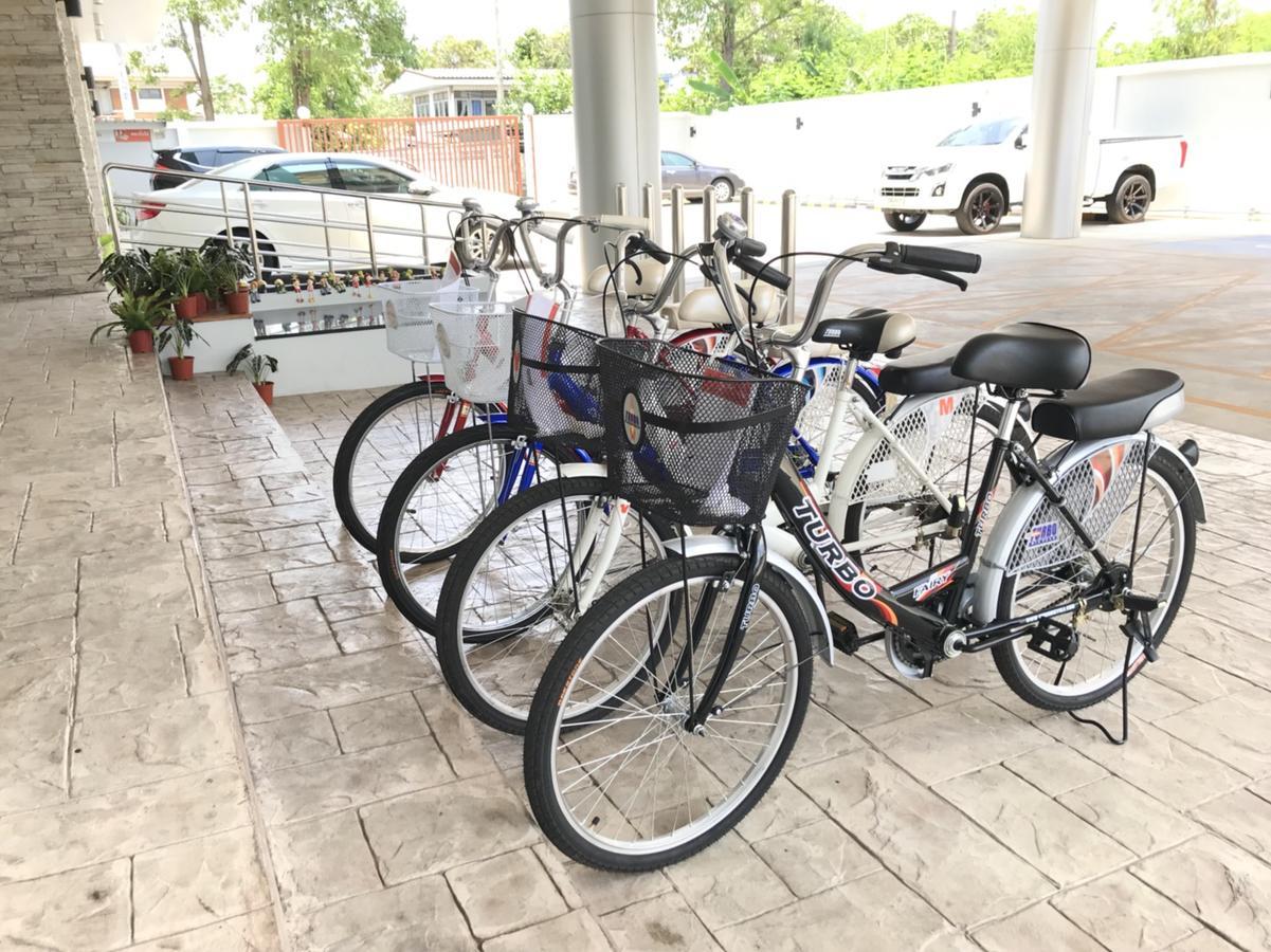 Anna-Nava Pakkret Hotel Nonthaburi Bagian luar foto
