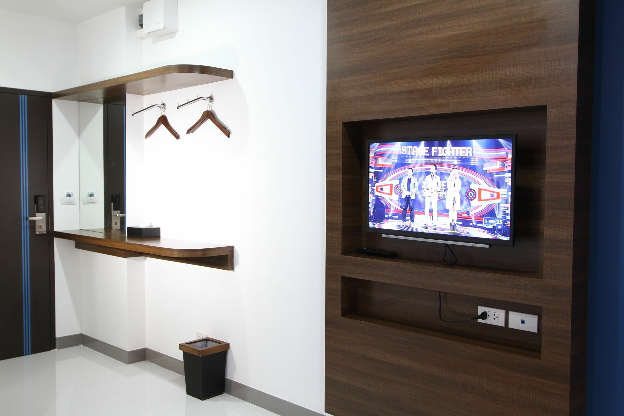 Anna-Nava Pakkret Hotel Nonthaburi Bagian luar foto